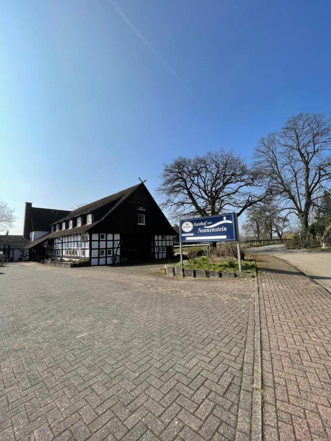 Gasthof zum Nonnenstein Rodinghausen Exterior foto