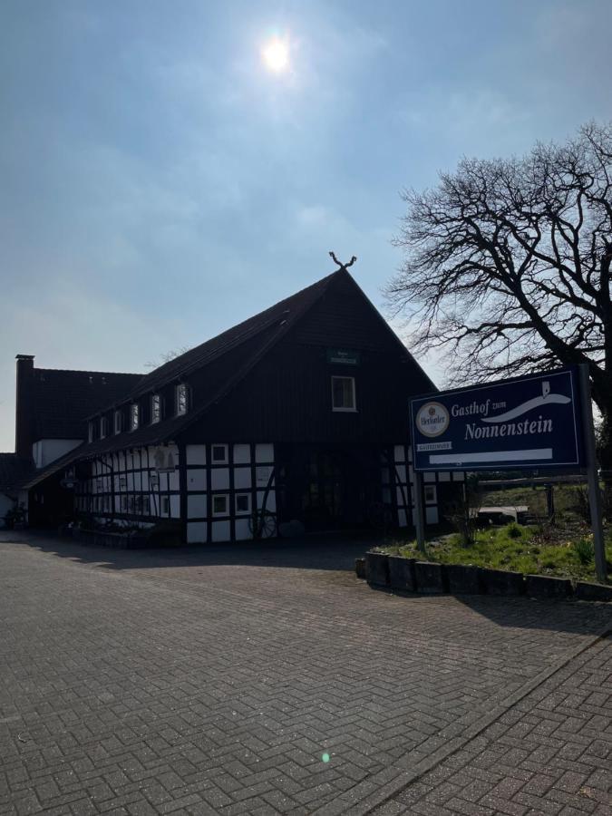 Gasthof zum Nonnenstein Rodinghausen Exterior foto